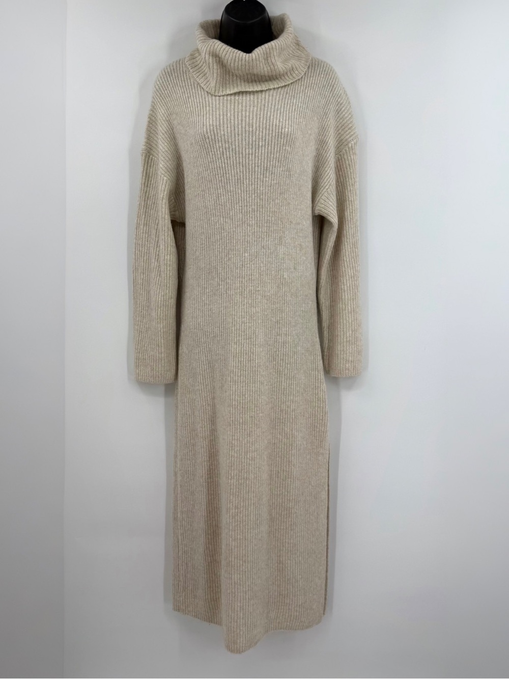 Abercrombie & Fitch Ribbed Knit Turtleneck Sweater Midi Dress | Cream | Medium